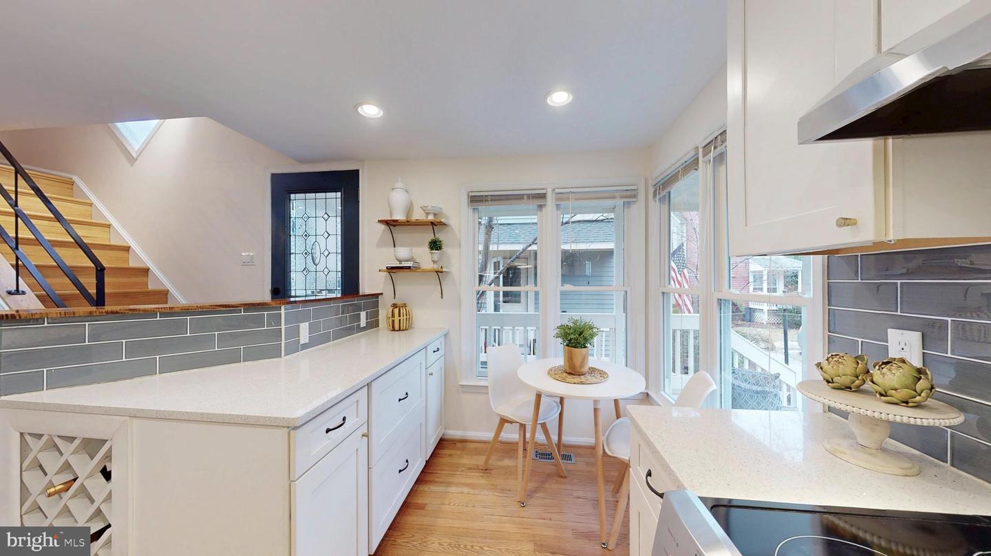 1771 WHISPERHILL DR, RESTON, Virginia 20194, 3 Bedrooms Bedrooms, 6 Rooms Rooms,2 BathroomsBathrooms,Residential,For sale,1771 WHISPERHILL DR,VAFX2291638 MLS # VAFX2291638