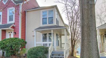 1771 WHISPERHILL DR, RESTON, Virginia 20194, 3 Bedrooms Bedrooms, 6 Rooms Rooms,2 BathroomsBathrooms,Residential,For sale,1771 WHISPERHILL DR,VAFX2291638 MLS # VAFX2291638