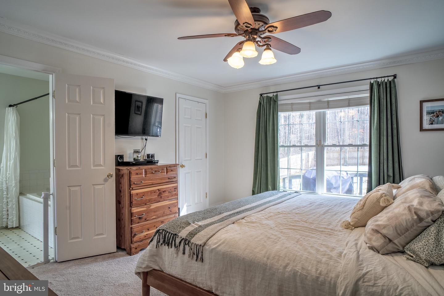 10624 CHESTERWOOD DR, SPOTSYLVANIA, Virginia 22553, 3 Bedrooms Bedrooms, ,2 BathroomsBathrooms,Residential,For sale,10624 CHESTERWOOD DR,VASP2039370 MLS # VASP2039370