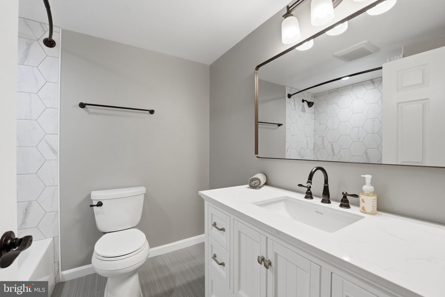 413 APPLETREE DR NE, LEESBURG, Virginia 20176, 4 Bedrooms Bedrooms, ,3 BathroomsBathrooms,Residential,For sale,413 APPLETREE DR NE,VALO2116184 MLS # VALO2116184