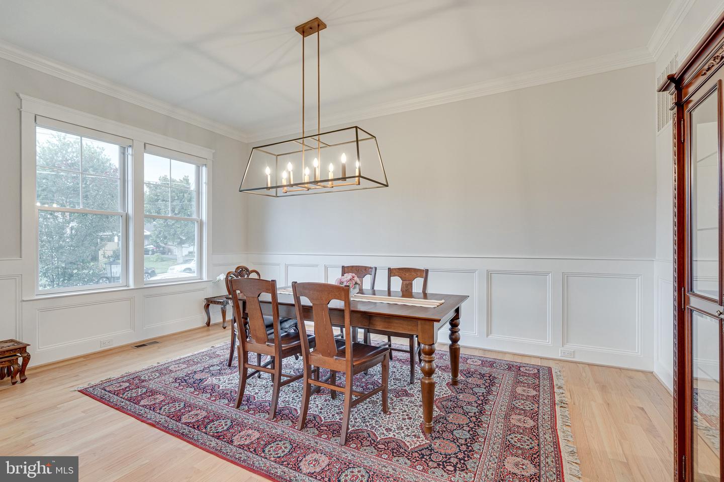 6501 DIVINE ST, MCLEAN, Virginia 22101, 7 Bedrooms Bedrooms, ,6 BathroomsBathrooms,Residential,For sale,6501 DIVINE ST,VAFX2291706 MLS # VAFX2291706