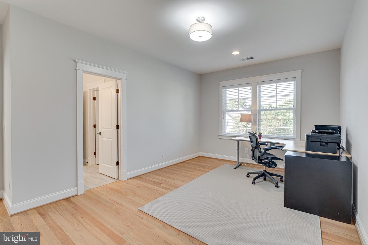 6501 DIVINE ST, MCLEAN, Virginia 22101, 7 Bedrooms Bedrooms, ,6 BathroomsBathrooms,Residential,For sale,6501 DIVINE ST,VAFX2291706 MLS # VAFX2291706