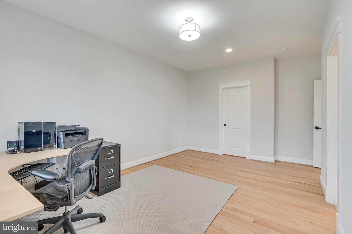 6501 DIVINE ST, MCLEAN, Virginia 22101, 7 Bedrooms Bedrooms, ,6 BathroomsBathrooms,Residential,For sale,6501 DIVINE ST,VAFX2291706 MLS # VAFX2291706