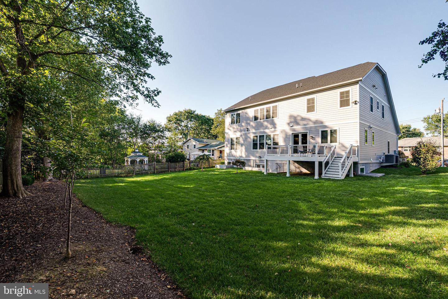 6501 DIVINE ST, MCLEAN, Virginia 22101, 7 Bedrooms Bedrooms, ,6 BathroomsBathrooms,Residential,For sale,6501 DIVINE ST,VAFX2291706 MLS # VAFX2291706