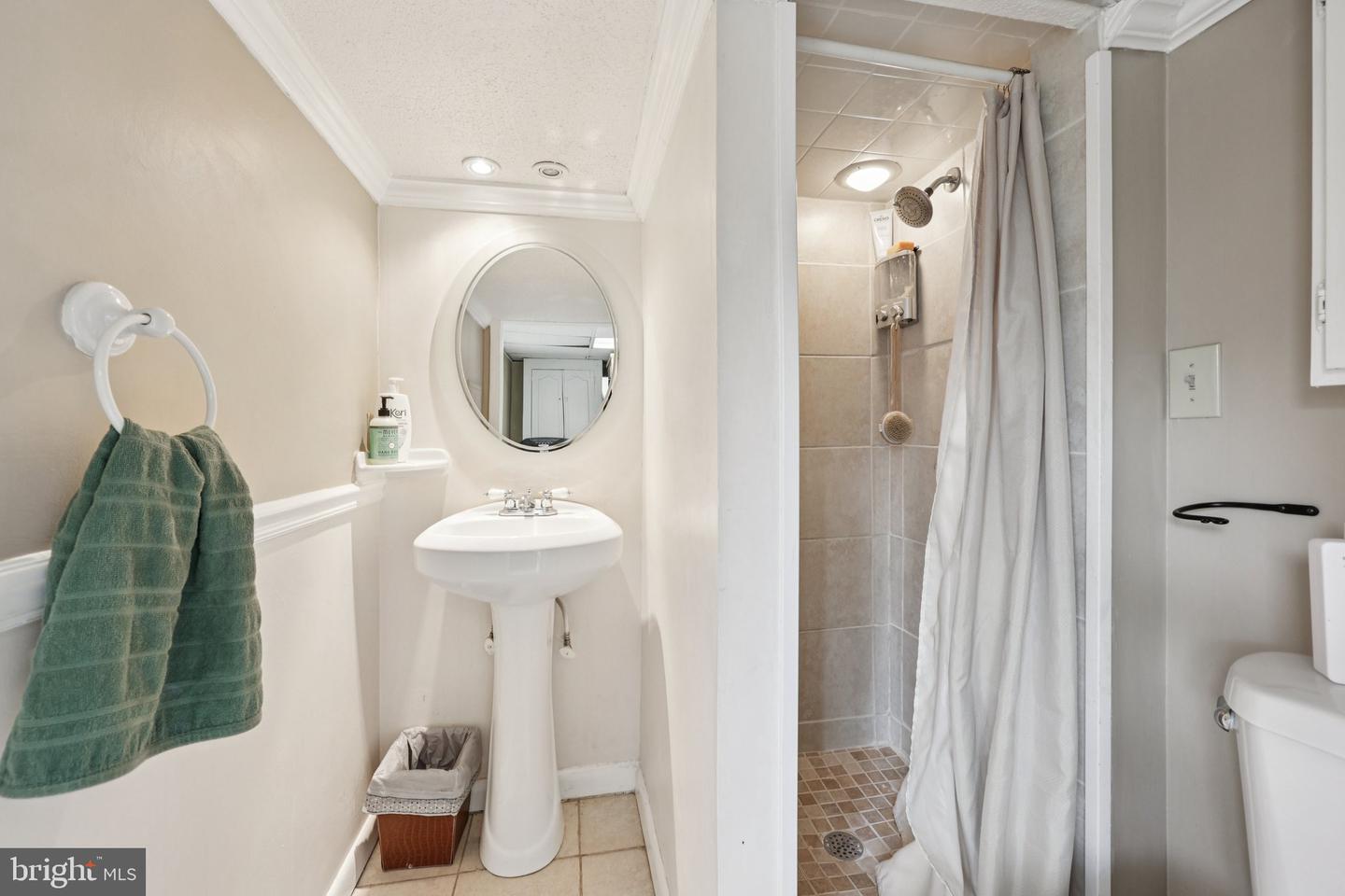 28 PIEDMONT ST, WARRENTON, Virginia 20186, 4 Bedrooms Bedrooms, ,3 BathroomsBathrooms,Residential,For sale,28 PIEDMONT ST,VAFQ2020632 MLS # VAFQ2020632