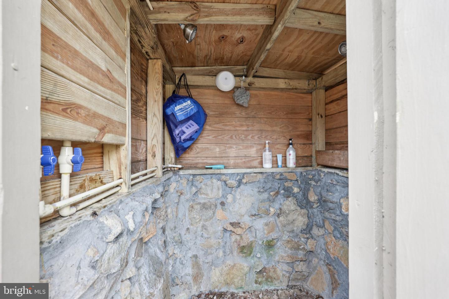 28 PIEDMONT ST, WARRENTON, Virginia 20186, 4 Bedrooms Bedrooms, ,3 BathroomsBathrooms,Residential,For sale,28 PIEDMONT ST,VAFQ2020632 MLS # VAFQ2020632