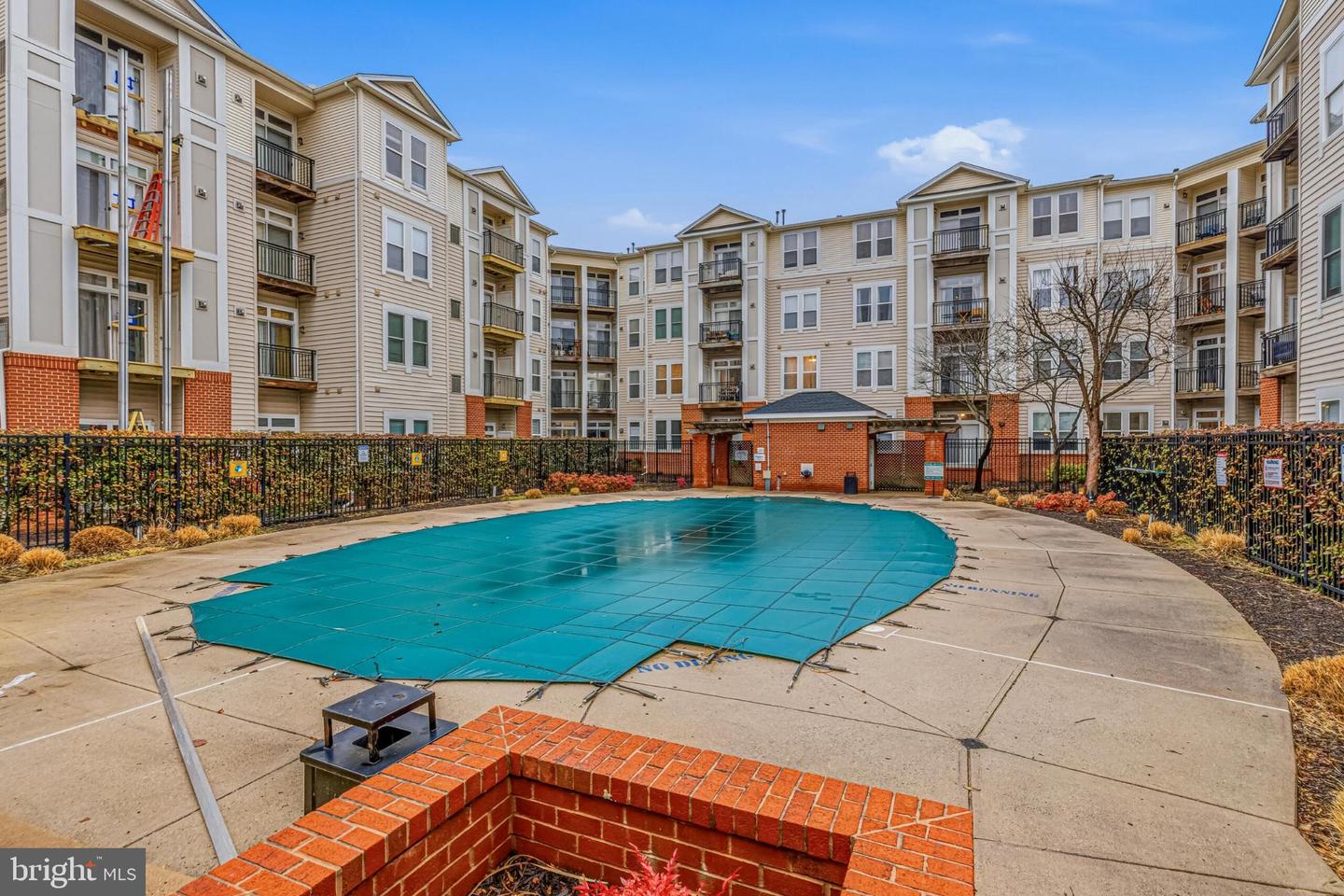 2665 PROSPERITY AVE #104, FAIRFAX, Virginia 22031, 1 Bedroom Bedrooms, 6 Rooms Rooms,1 BathroomBathrooms,Residential,For sale,2665 PROSPERITY AVE #104,VAFX2291830 MLS # VAFX2291830