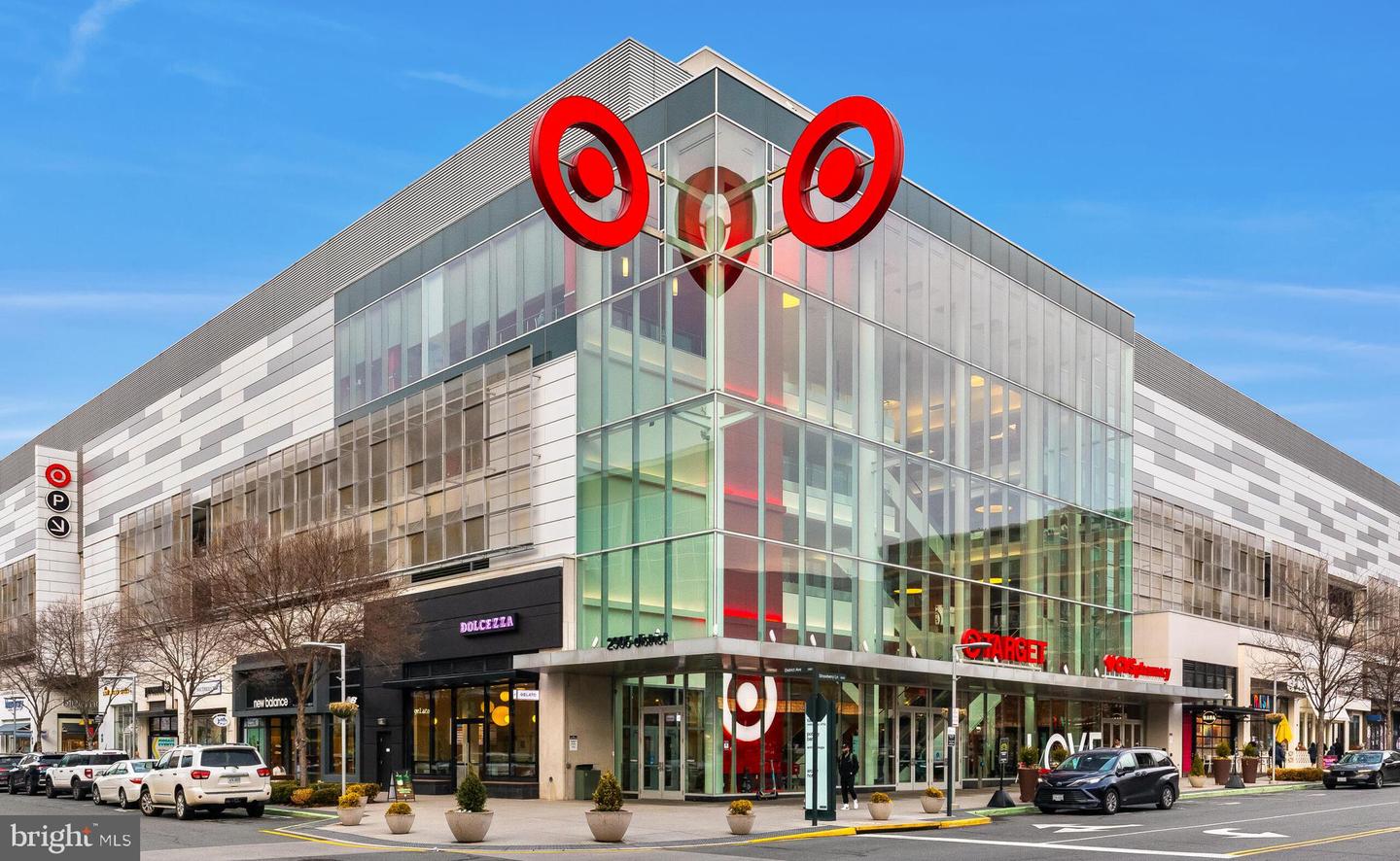 2665 PROSPERITY AVE #104, FAIRFAX, Virginia 22031, 1 Bedroom Bedrooms, 6 Rooms Rooms,1 BathroomBathrooms,Residential,For sale,2665 PROSPERITY AVE #104,VAFX2291830 MLS # VAFX2291830