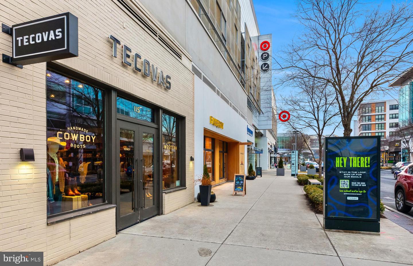 2665 PROSPERITY AVE #104, FAIRFAX, Virginia 22031, 1 Bedroom Bedrooms, 6 Rooms Rooms,1 BathroomBathrooms,Residential,For sale,2665 PROSPERITY AVE #104,VAFX2291830 MLS # VAFX2291830