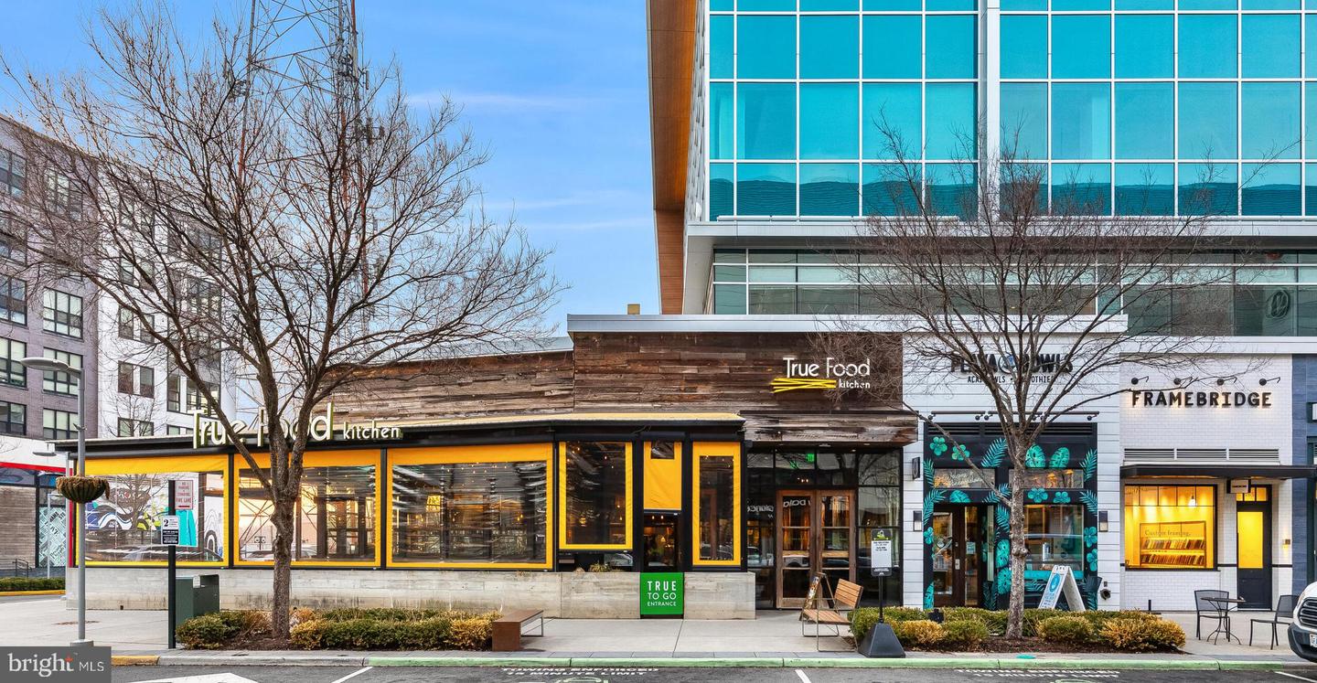 2665 PROSPERITY AVE #104, FAIRFAX, Virginia 22031, 1 Bedroom Bedrooms, 6 Rooms Rooms,1 BathroomBathrooms,Residential,For sale,2665 PROSPERITY AVE #104,VAFX2291830 MLS # VAFX2291830