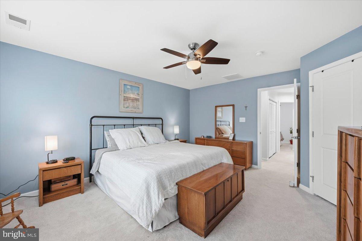 22855 LACEY OAK TER, STERLING, Virginia 20166, 3 Bedrooms Bedrooms, 12 Rooms Rooms,2 BathroomsBathrooms,Residential,For sale,22855 LACEY OAK TER,VALO2116286 MLS # VALO2116286