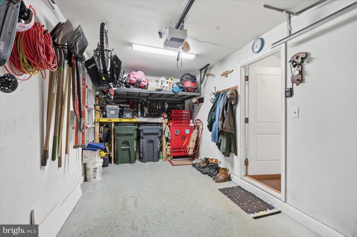 22855 LACEY OAK TER, STERLING, Virginia 20166, 3 Bedrooms Bedrooms, 12 Rooms Rooms,2 BathroomsBathrooms,Residential,For sale,22855 LACEY OAK TER,VALO2116286 MLS # VALO2116286