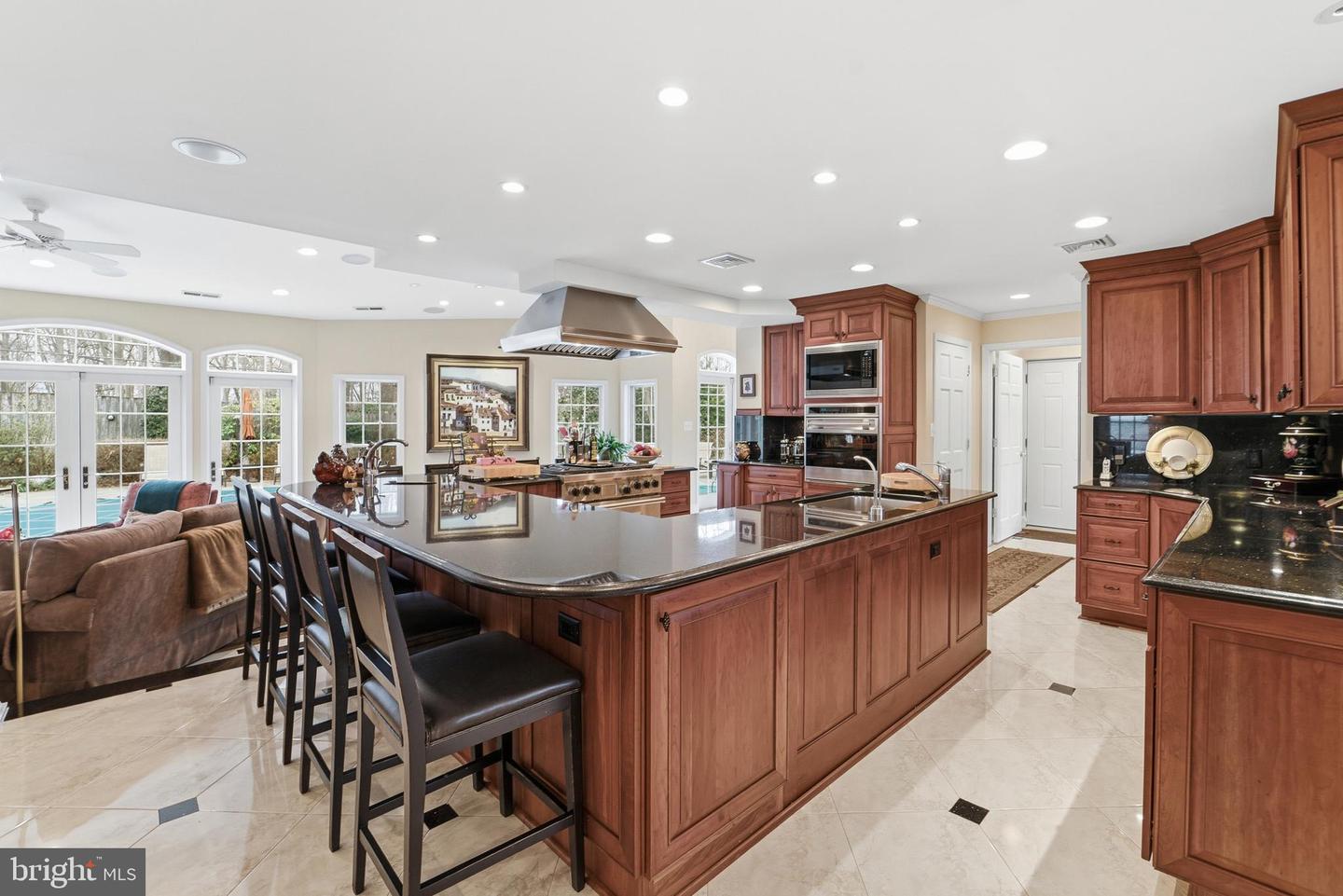 304 CHESAPEAKE DR, GREAT FALLS, Virginia 22066, 5 Bedrooms Bedrooms, ,5 BathroomsBathrooms,Residential,For sale,304 CHESAPEAKE DR,VAFX2291910 MLS # VAFX2291910