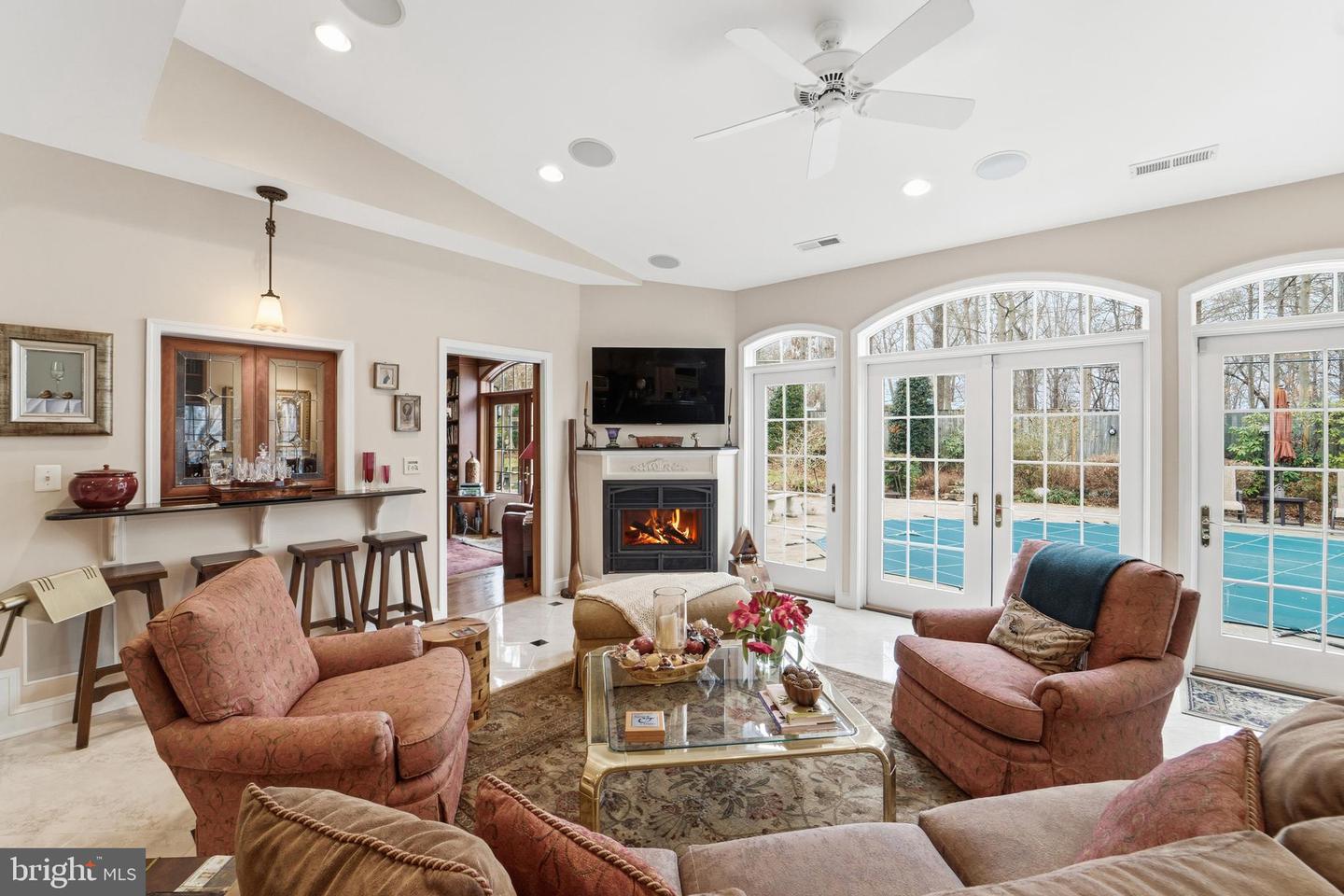 304 CHESAPEAKE DR, GREAT FALLS, Virginia 22066, 5 Bedrooms Bedrooms, ,5 BathroomsBathrooms,Residential,For sale,304 CHESAPEAKE DR,VAFX2291910 MLS # VAFX2291910