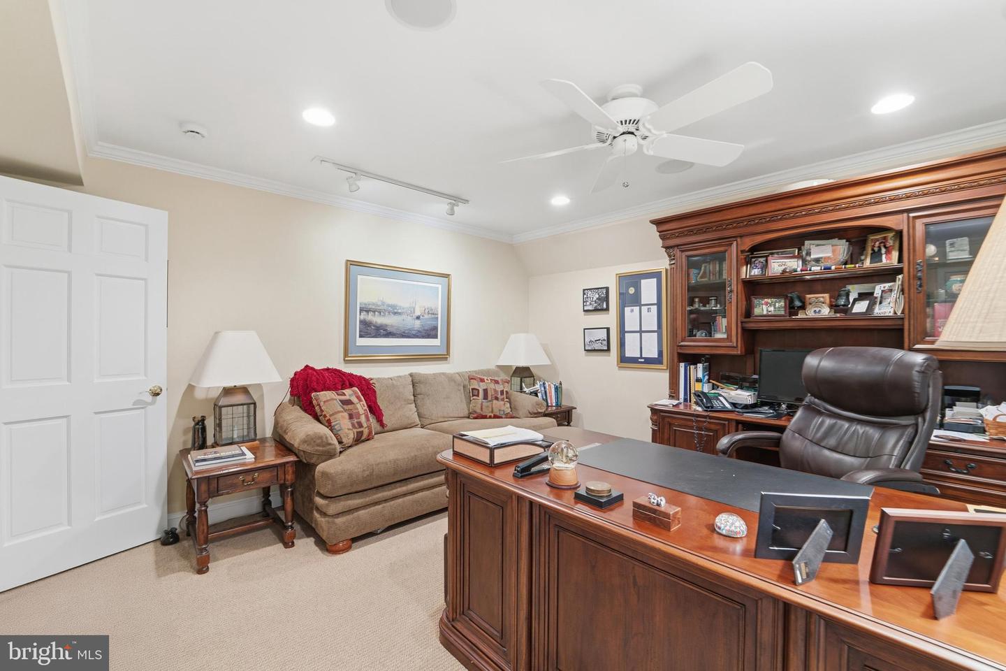 304 CHESAPEAKE DR, GREAT FALLS, Virginia 22066, 5 Bedrooms Bedrooms, ,5 BathroomsBathrooms,Residential,For sale,304 CHESAPEAKE DR,VAFX2291910 MLS # VAFX2291910