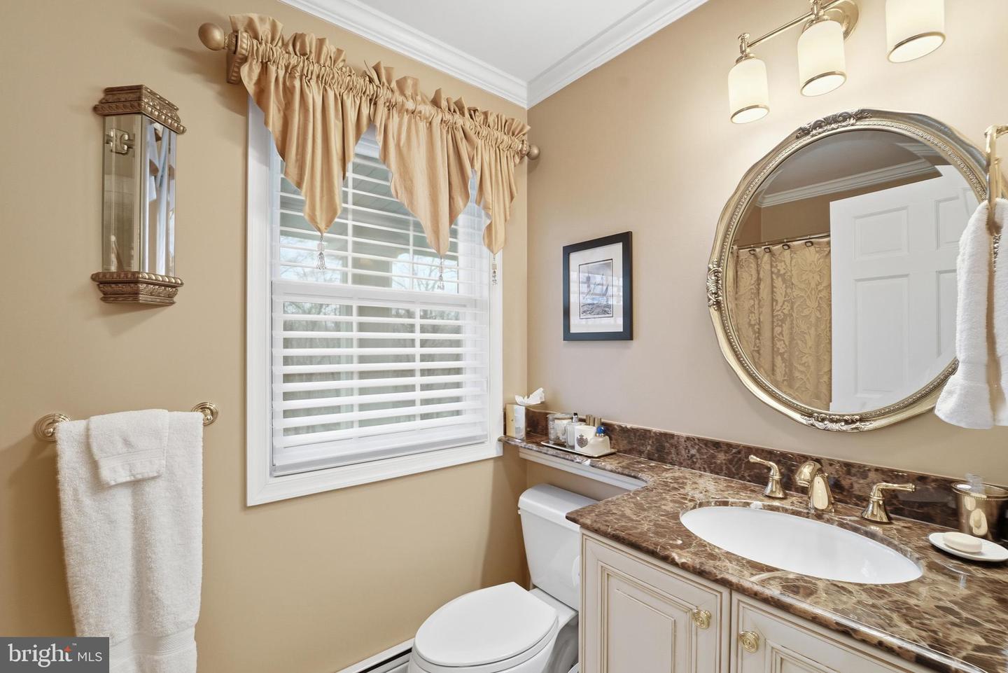 304 CHESAPEAKE DR, GREAT FALLS, Virginia 22066, 5 Bedrooms Bedrooms, ,5 BathroomsBathrooms,Residential,For sale,304 CHESAPEAKE DR,VAFX2291910 MLS # VAFX2291910