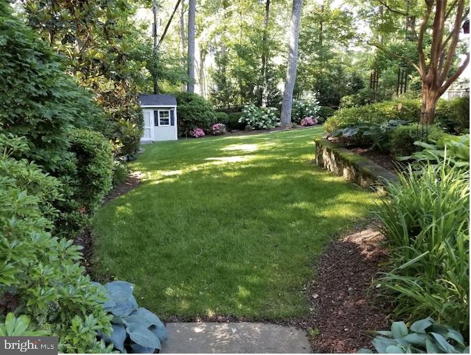 304 CHESAPEAKE DR, GREAT FALLS, Virginia 22066, 5 Bedrooms Bedrooms, ,5 BathroomsBathrooms,Residential,For sale,304 CHESAPEAKE DR,VAFX2291910 MLS # VAFX2291910