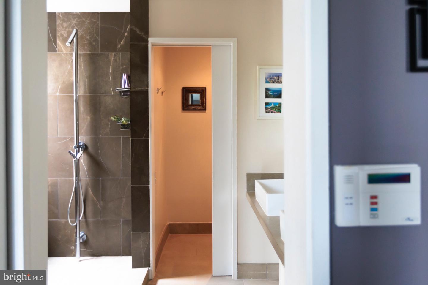 524 6TH ST SE, WASHINGTON, District Of Columbia 20003, 3 Bedrooms Bedrooms, 6 Rooms Rooms,2 BathroomsBathrooms,Residential,For sale,524 6TH ST SE,DCDC2247048 MLS # DCDC2247048