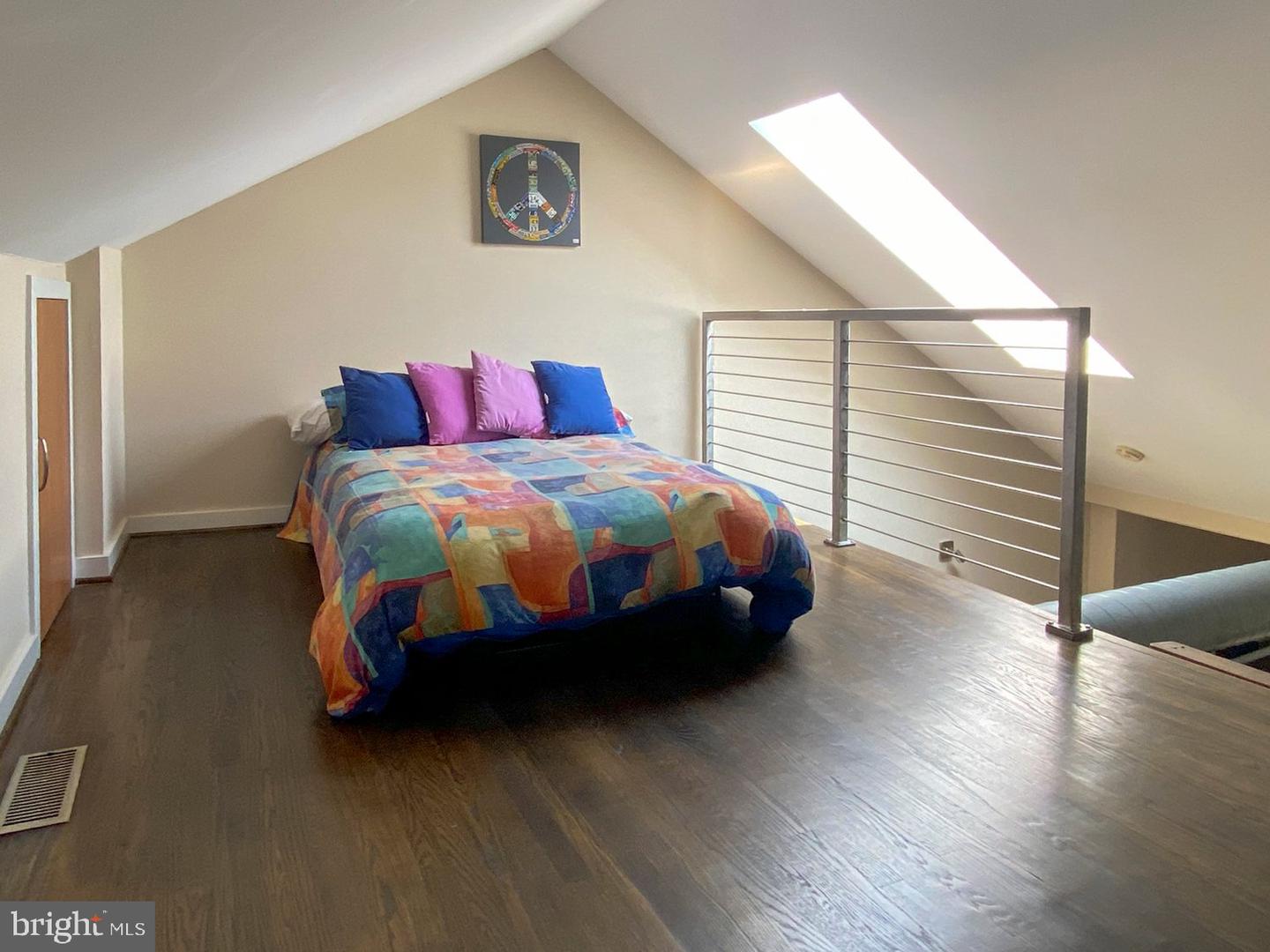 524 6TH ST SE, WASHINGTON, District Of Columbia 20003, 3 Bedrooms Bedrooms, 6 Rooms Rooms,2 BathroomsBathrooms,Residential,For sale,524 6TH ST SE,DCDC2247048 MLS # DCDC2247048