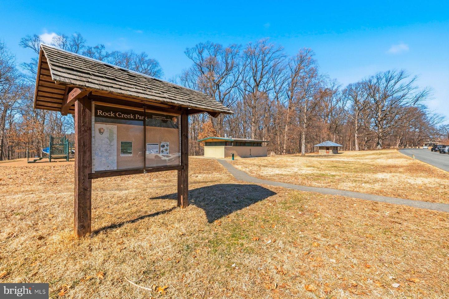 610 JEFFERSON ST NW #B1, WASHINGTON, District Of Columbia 20011, 3 Bedrooms Bedrooms, 5 Rooms Rooms,2 BathroomsBathrooms,Residential,For sale,610 JEFFERSON ST NW #B1,DCDC2247066 MLS # DCDC2247066