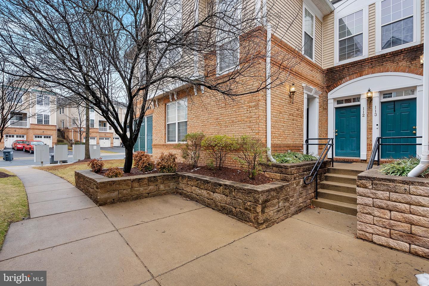 43890 HICKORY CORNER TER #111, ASHBURN, Virginia 20147, 2 Bedrooms Bedrooms, ,2 BathroomsBathrooms,Residential,For sale,43890 HICKORY CORNER TER #111,VALO2116376 MLS # VALO2116376