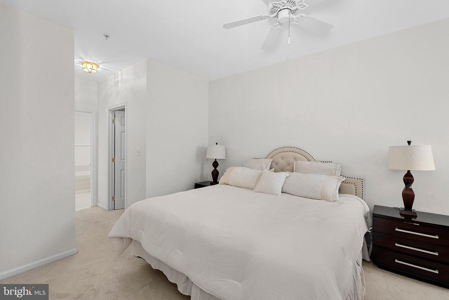 43890 HICKORY CORNER TER #111, ASHBURN, Virginia 20147, 2 Bedrooms Bedrooms, ,2 BathroomsBathrooms,Residential,For sale,43890 HICKORY CORNER TER #111,VALO2116376 MLS # VALO2116376