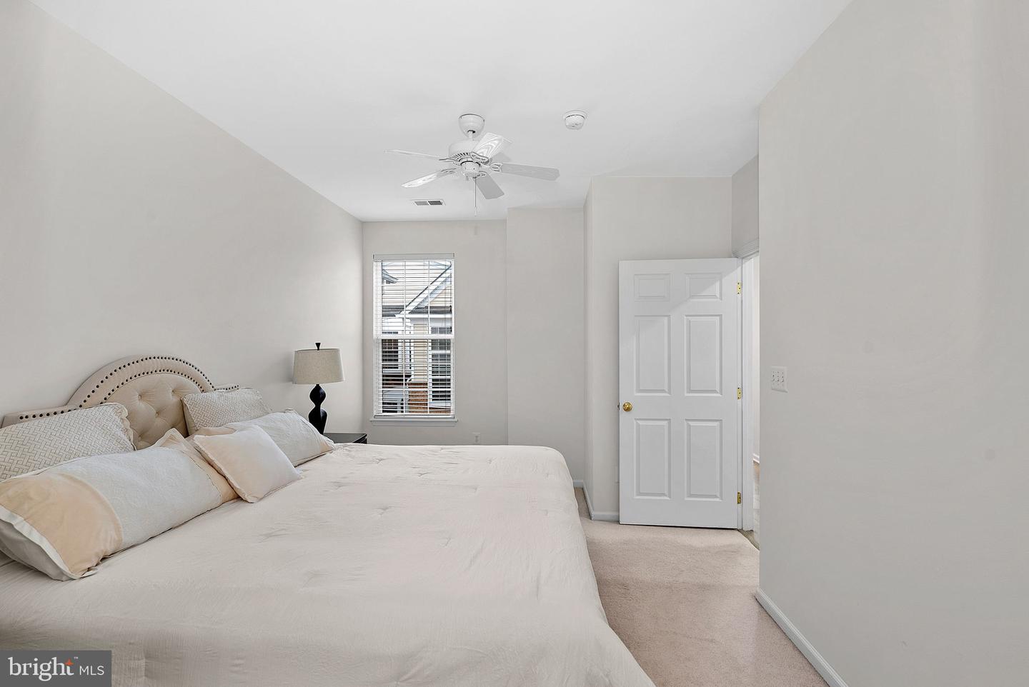 43890 HICKORY CORNER TER #111, ASHBURN, Virginia 20147, 2 Bedrooms Bedrooms, ,2 BathroomsBathrooms,Residential,For sale,43890 HICKORY CORNER TER #111,VALO2116376 MLS # VALO2116376