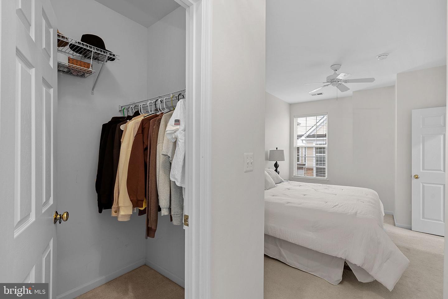 43890 HICKORY CORNER TER #111, ASHBURN, Virginia 20147, 2 Bedrooms Bedrooms, ,2 BathroomsBathrooms,Residential,For sale,43890 HICKORY CORNER TER #111,VALO2116376 MLS # VALO2116376