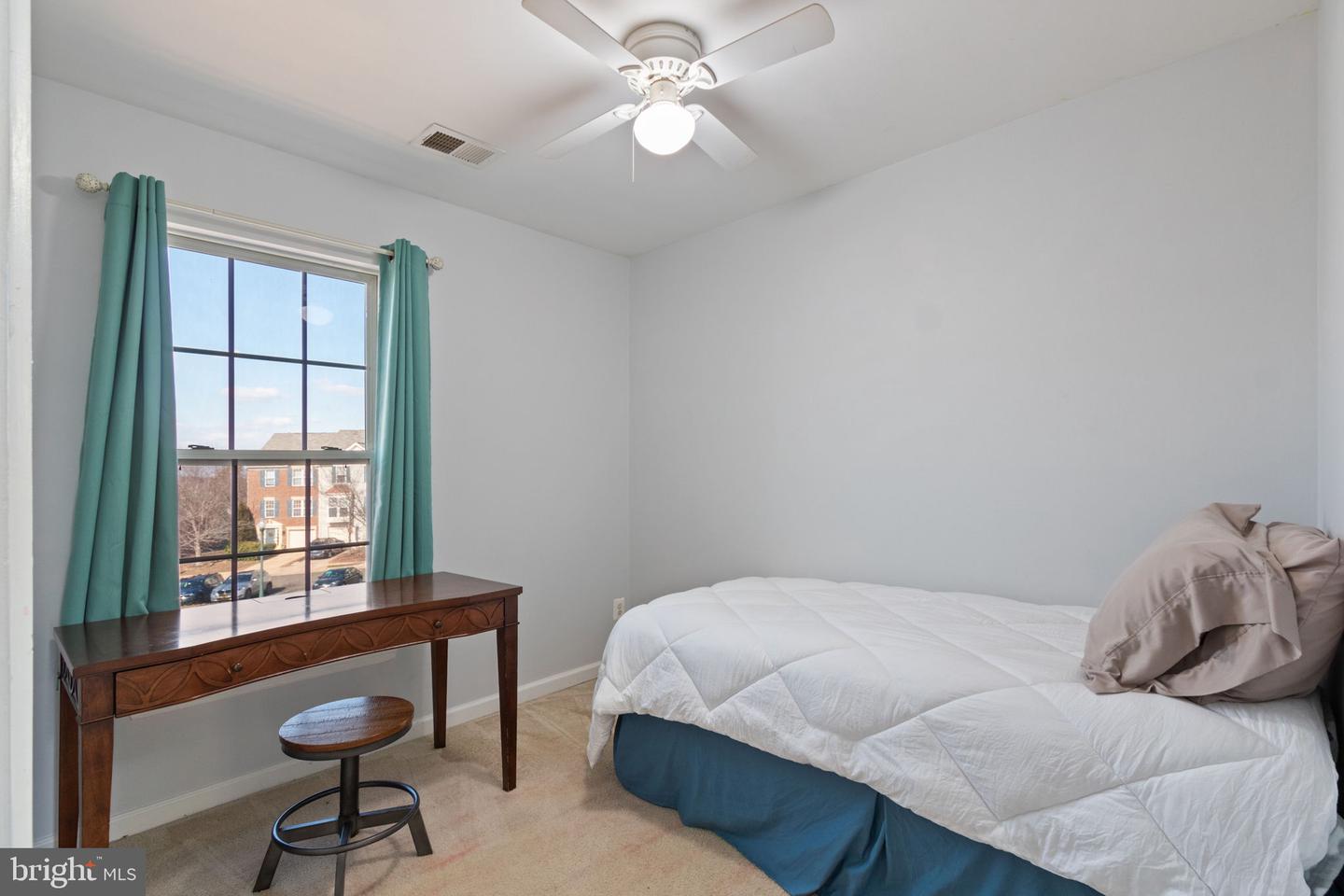 9653 INNERWICK PL, BRISTOW, Virginia 20136, 3 Bedrooms Bedrooms, ,2 BathroomsBathrooms,Residential,For sale,9653 INNERWICK PL,VAPW2112944 MLS # VAPW2112944