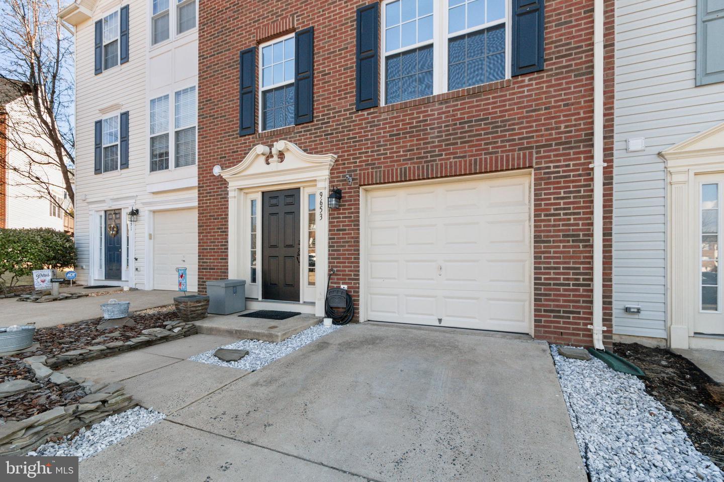 9653 INNERWICK PL, BRISTOW, Virginia 20136, 3 Bedrooms Bedrooms, ,2 BathroomsBathrooms,Residential,For sale,9653 INNERWICK PL,VAPW2112944 MLS # VAPW2112944