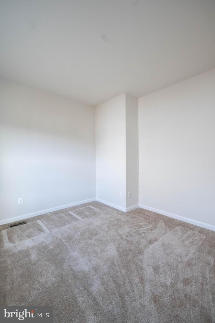 14217 BELLE AVE, CULPEPER, Virginia 22701, 4 Bedrooms Bedrooms, 8 Rooms Rooms,3 BathroomsBathrooms,Residential,For sale,14217 BELLE AVE,VACU2012728 MLS # VACU2012728