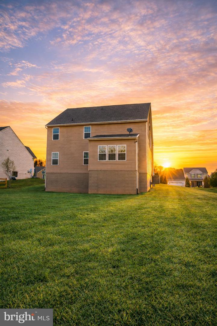 14217 BELLE AVE, CULPEPER, Virginia 22701, 4 Bedrooms Bedrooms, 8 Rooms Rooms,3 BathroomsBathrooms,Residential,For sale,14217 BELLE AVE,VACU2012728 MLS # VACU2012728