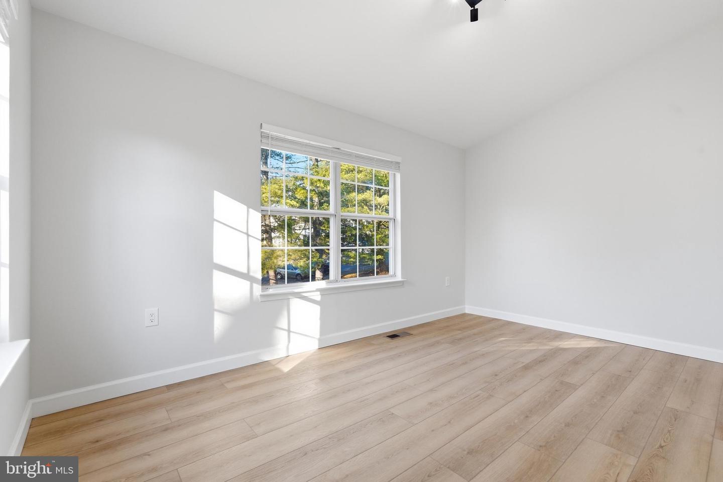 15327 INLET PL, DUMFRIES, Virginia 22025, 3 Bedrooms Bedrooms, ,3 BathroomsBathrooms,Residential,For sale,15327 INLET PL,VAPW2112988 MLS # VAPW2112988