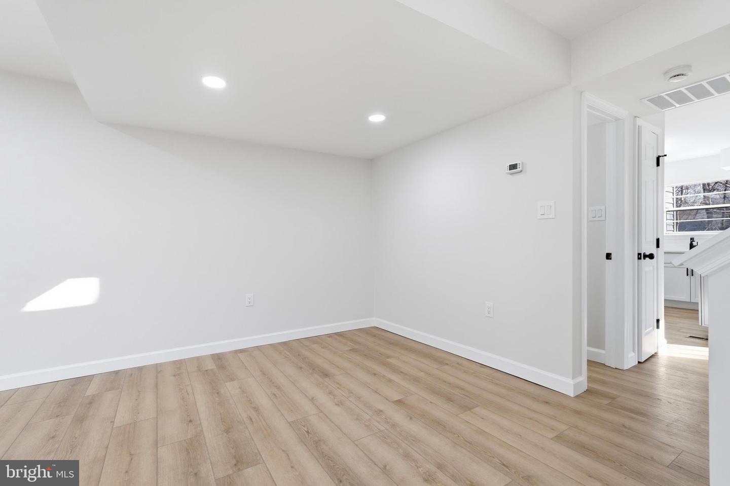 15327 INLET PL, DUMFRIES, Virginia 22025, 3 Bedrooms Bedrooms, ,3 BathroomsBathrooms,Residential,For sale,15327 INLET PL,VAPW2112988 MLS # VAPW2112988