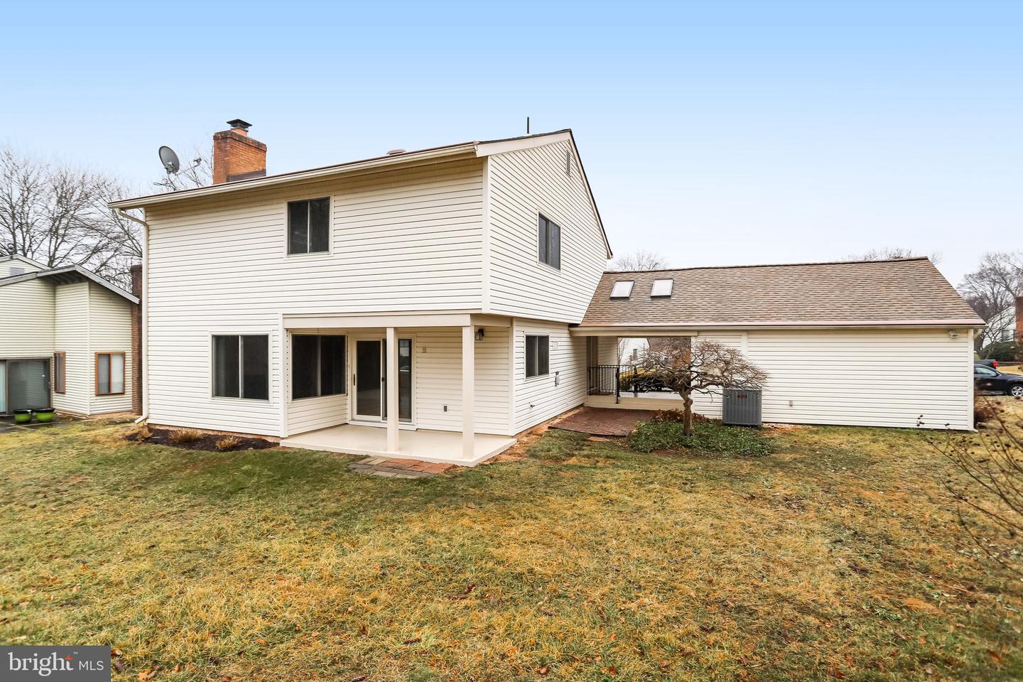 9 WRIGHTWOOD PL, STERLING, Virginia 20164, 4 Bedrooms Bedrooms, ,2 BathroomsBathrooms,Residential,For sale,9 WRIGHTWOOD PL,VALO2116434 MLS # VALO2116434