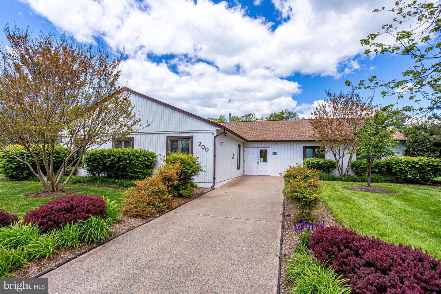 9 WRIGHTWOOD PL, STERLING, Virginia 20164, 4 Bedrooms Bedrooms, ,2 BathroomsBathrooms,Residential,For sale,9 WRIGHTWOOD PL,VALO2116434 MLS # VALO2116434