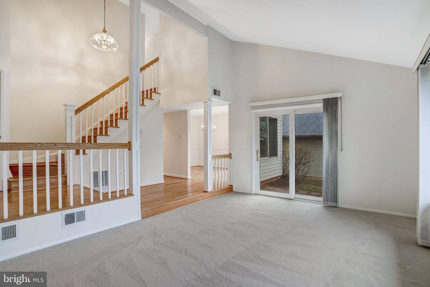 9 WRIGHTWOOD PL, STERLING, Virginia 20164, 4 Bedrooms Bedrooms, ,2 BathroomsBathrooms,Residential,For sale,9 WRIGHTWOOD PL,VALO2116434 MLS # VALO2116434