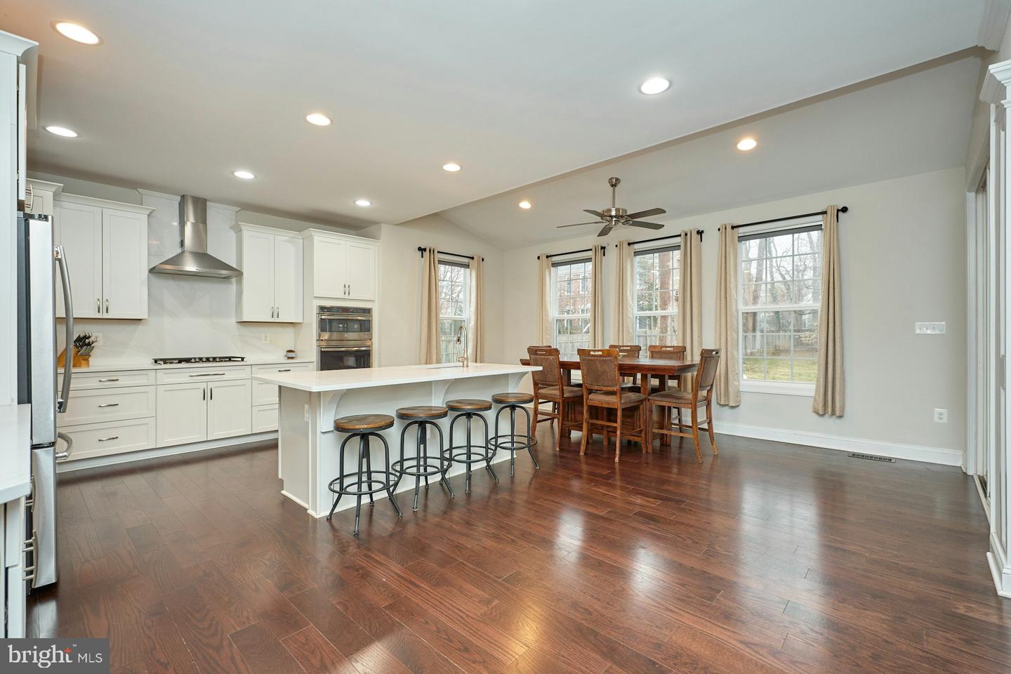 2905 RANDOM RD, FALLS CHURCH, Virginia 22042, 5 Bedrooms Bedrooms, 19 Rooms Rooms,4 BathroomsBathrooms,Residential,For sale,2905 RANDOM RD,VAFX2292182 MLS # VAFX2292182