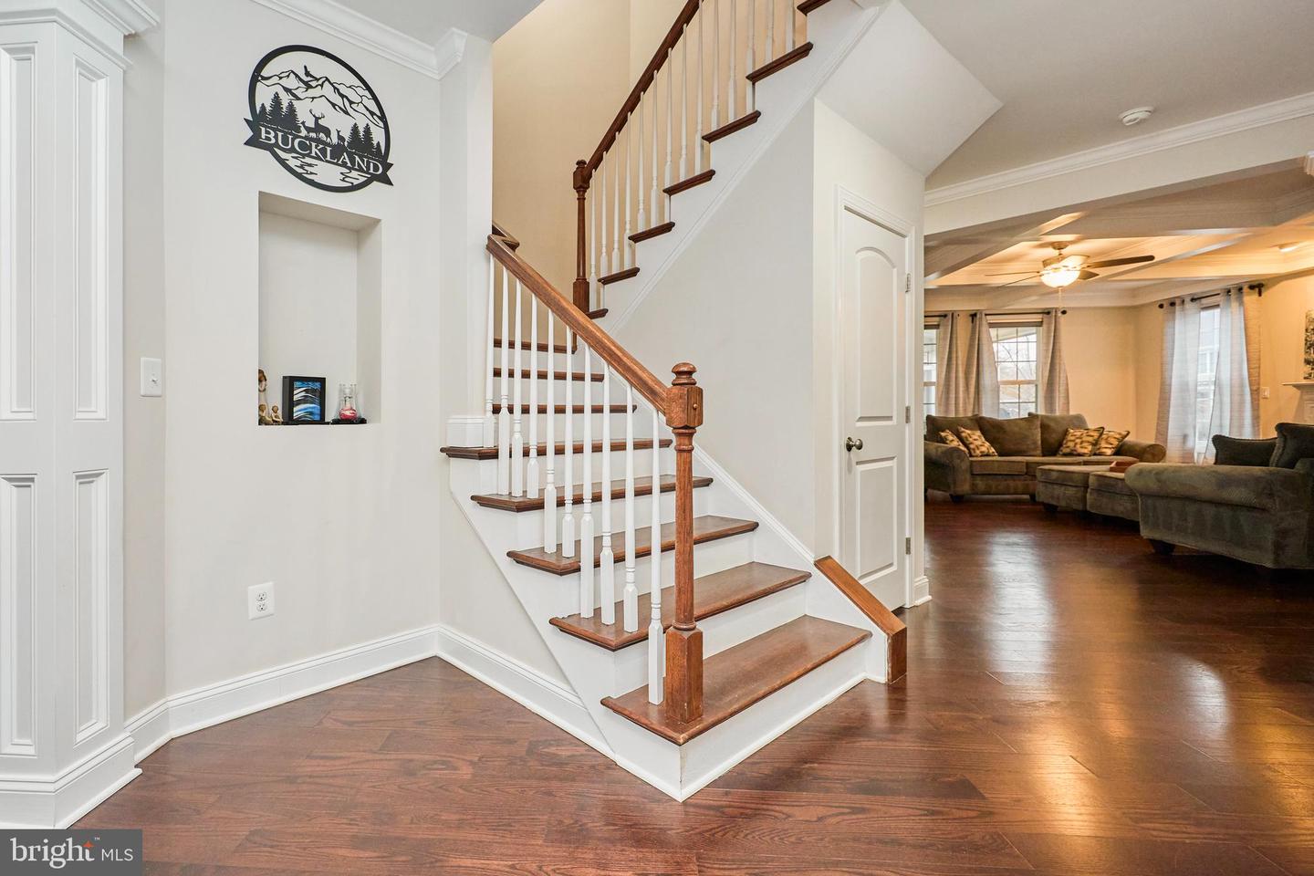 2905 RANDOM RD, FALLS CHURCH, Virginia 22042, 5 Bedrooms Bedrooms, 19 Rooms Rooms,4 BathroomsBathrooms,Residential,For sale,2905 RANDOM RD,VAFX2292182 MLS # VAFX2292182