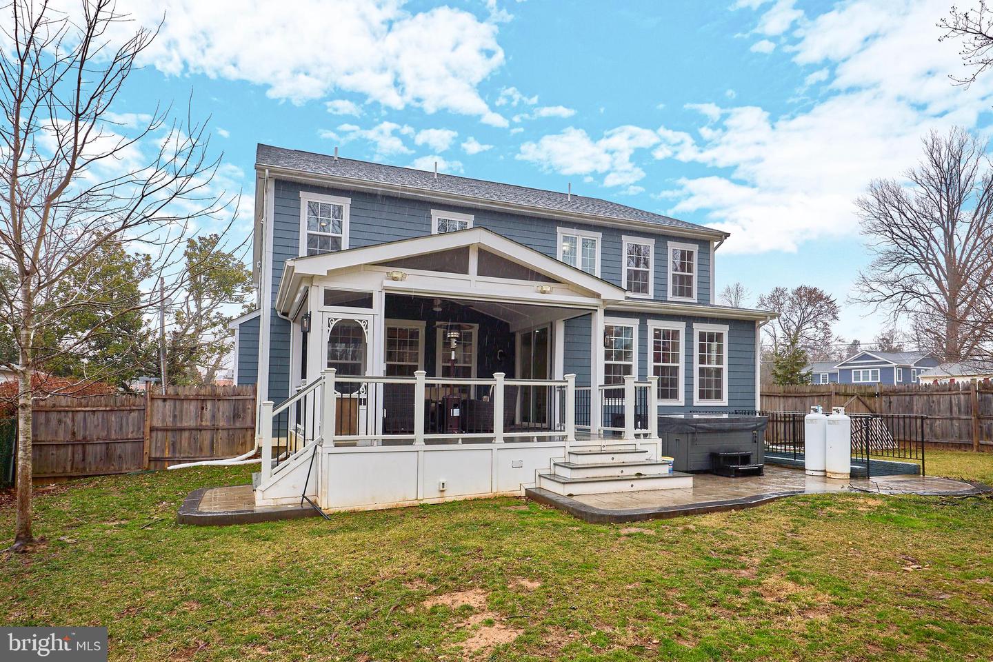 2905 RANDOM RD, FALLS CHURCH, Virginia 22042, 5 Bedrooms Bedrooms, 19 Rooms Rooms,4 BathroomsBathrooms,Residential,For sale,2905 RANDOM RD,VAFX2292182 MLS # VAFX2292182