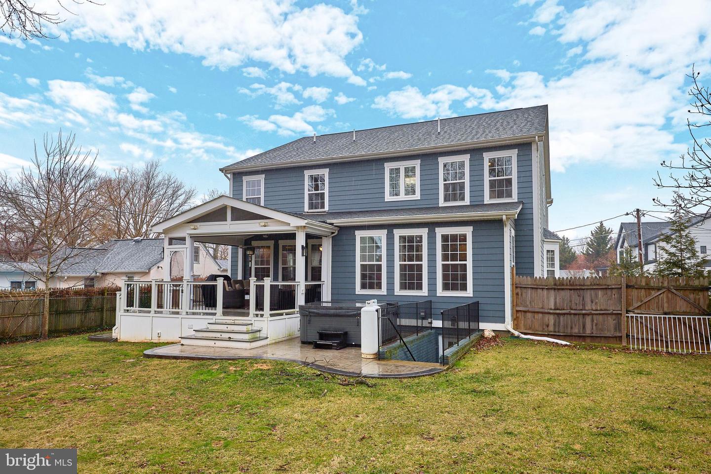 2905 RANDOM RD, FALLS CHURCH, Virginia 22042, 5 Bedrooms Bedrooms, 19 Rooms Rooms,4 BathroomsBathrooms,Residential,For sale,2905 RANDOM RD,VAFX2292182 MLS # VAFX2292182