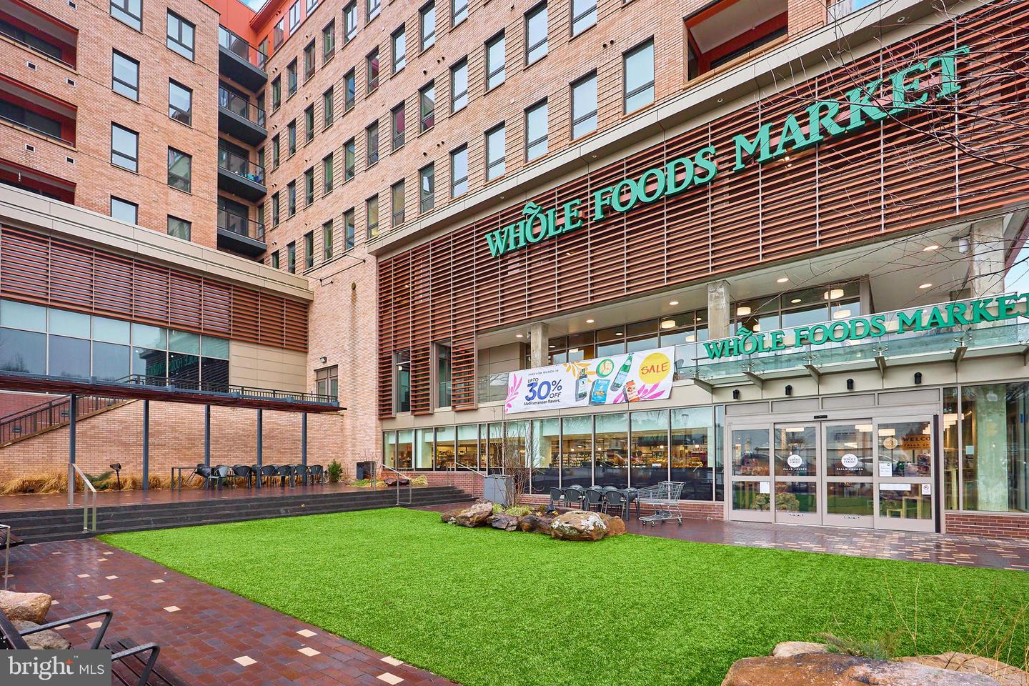 2905 RANDOM RD, FALLS CHURCH, Virginia 22042, 5 Bedrooms Bedrooms, 19 Rooms Rooms,4 BathroomsBathrooms,Residential,For sale,2905 RANDOM RD,VAFX2292182 MLS # VAFX2292182