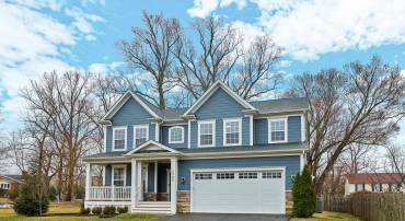 2905 RANDOM RD, FALLS CHURCH, Virginia 22042, 5 Bedrooms Bedrooms, 19 Rooms Rooms,4 BathroomsBathrooms,Residential,For sale,2905 RANDOM RD,VAFX2292182 MLS # VAFX2292182