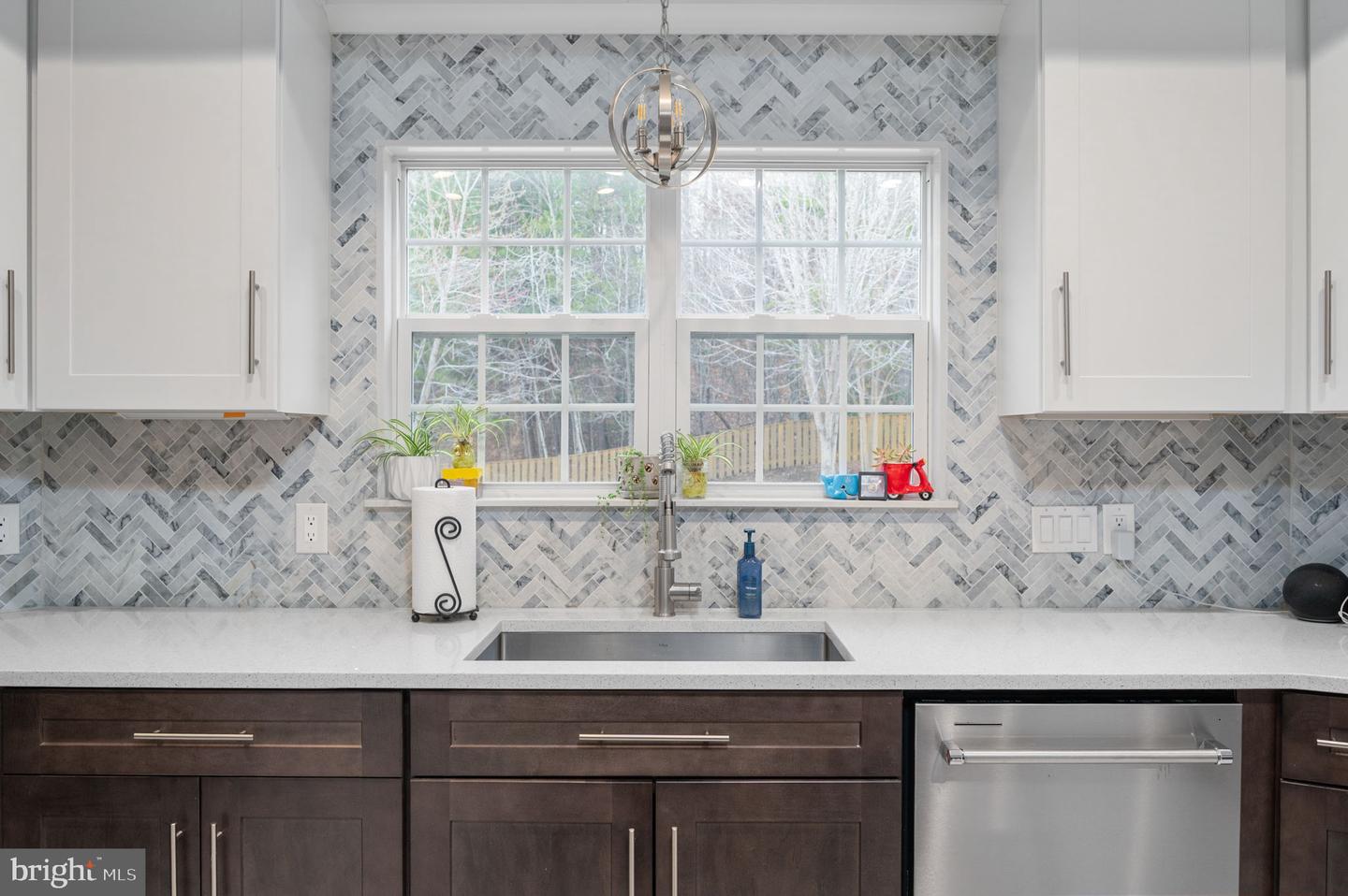 3623 CAROLINA CT, FREDERICKSBURG, Virginia 22408, 4 Bedrooms Bedrooms, ,3 BathroomsBathrooms,Residential,For sale,3623 CAROLINA CT,VASP2039440 MLS # VASP2039440