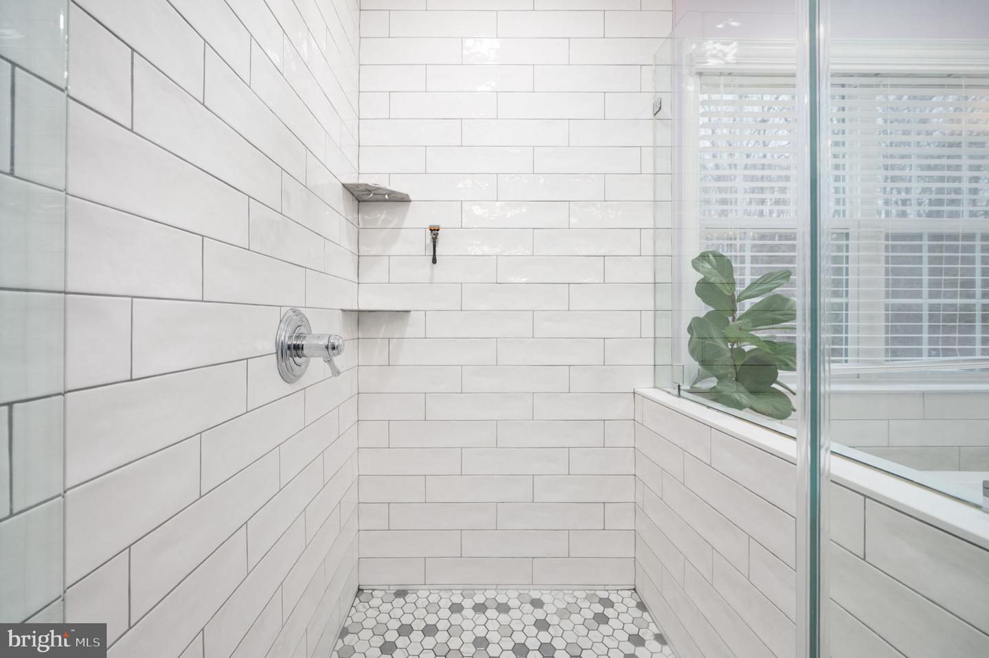 3623 CAROLINA CT, FREDERICKSBURG, Virginia 22408, 4 Bedrooms Bedrooms, ,3 BathroomsBathrooms,Residential,For sale,3623 CAROLINA CT,VASP2039440 MLS # VASP2039440