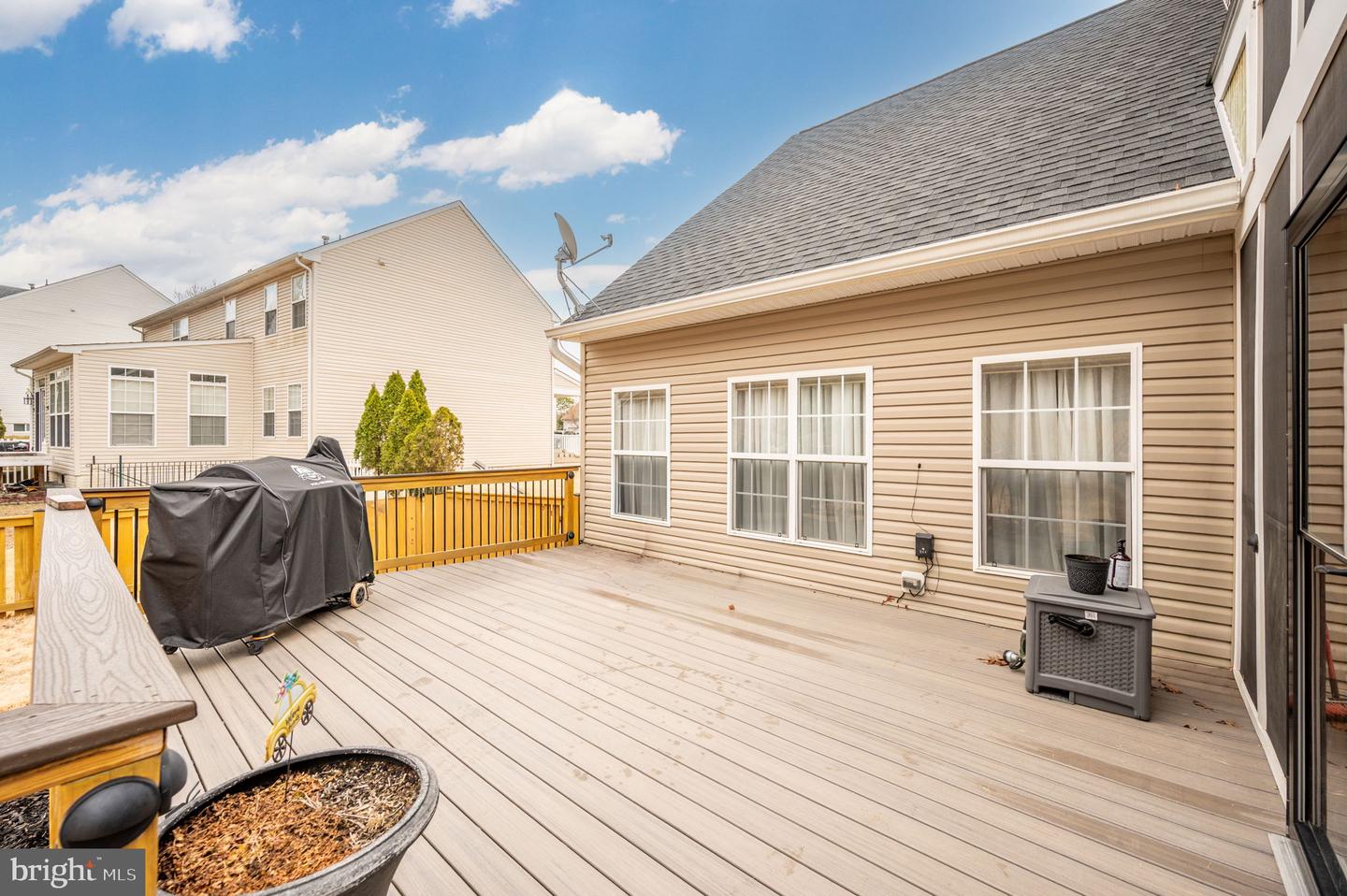 3623 CAROLINA CT, FREDERICKSBURG, Virginia 22408, 4 Bedrooms Bedrooms, ,3 BathroomsBathrooms,Residential,For sale,3623 CAROLINA CT,VASP2039440 MLS # VASP2039440