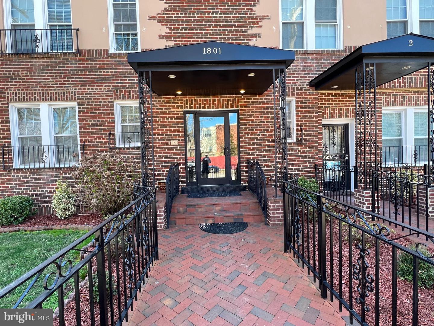 1801 OTIS ST NE #1, WASHINGTON, District Of Columbia 20018, 3 Bedrooms Bedrooms, 7 Rooms Rooms,3 BathroomsBathrooms,Residential,For sale,1801 OTIS ST NE #1,DCDC2247218 MLS # DCDC2247218