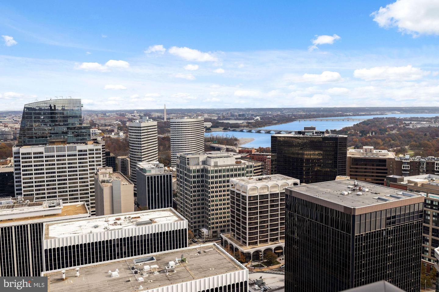 1781 N PIERCE ST #1001, ARLINGTON, Virginia 22209, 3 Bedrooms Bedrooms, ,2 BathroomsBathrooms,Residential,For sale,1781 N PIERCE ST #1001,VAAR2069166 MLS # VAAR2069166