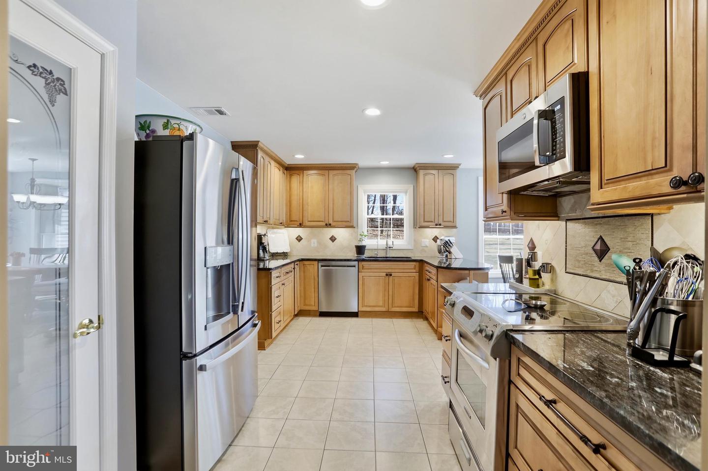 4363 SNOW HILL DR, GAINESVILLE, Virginia 20155, 3 Bedrooms Bedrooms, ,2 BathroomsBathrooms,Residential,For sale,4363 SNOW HILL DR,VAPW2113094 MLS # VAPW2113094