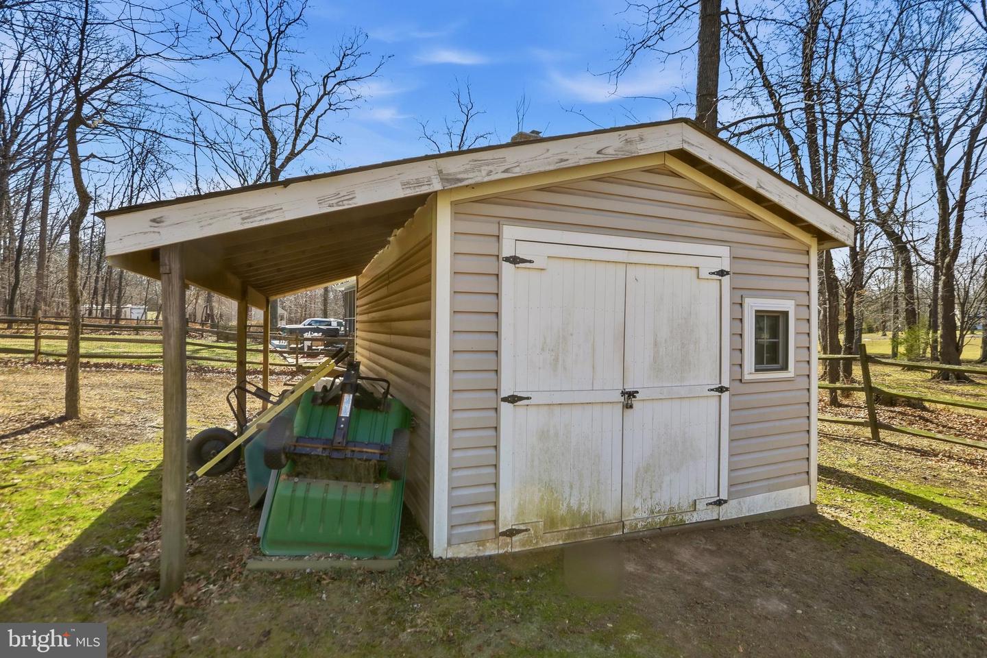 4363 SNOW HILL DR, GAINESVILLE, Virginia 20155, 3 Bedrooms Bedrooms, ,2 BathroomsBathrooms,Residential,For sale,4363 SNOW HILL DR,VAPW2113094 MLS # VAPW2113094